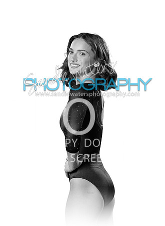 FOOSNESS-116-BW